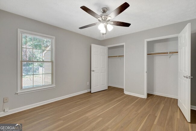 Building Photo - 125 Belle Dr