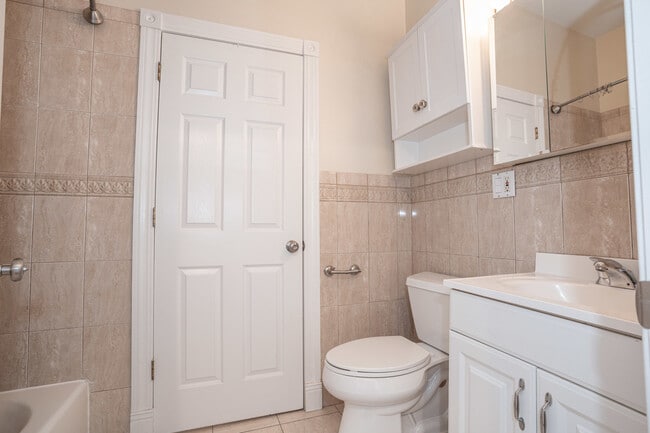 Building Photo - 3710 N Halsted St