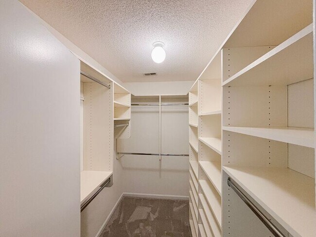 Building Photo - 118 Sea Cotton Cir