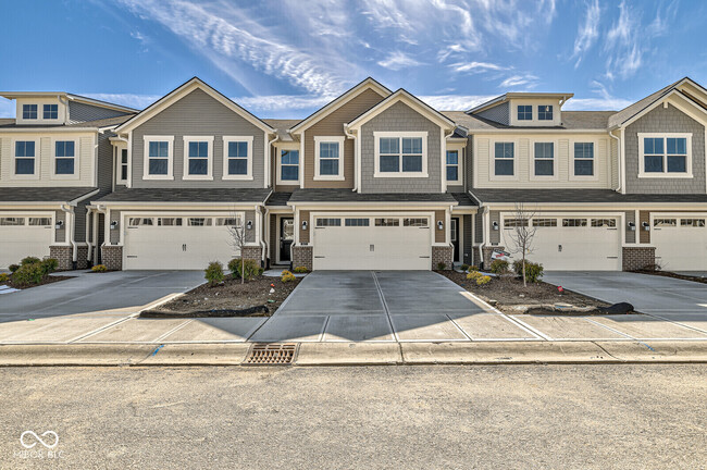 Primary Photo - 9623 Beckett St