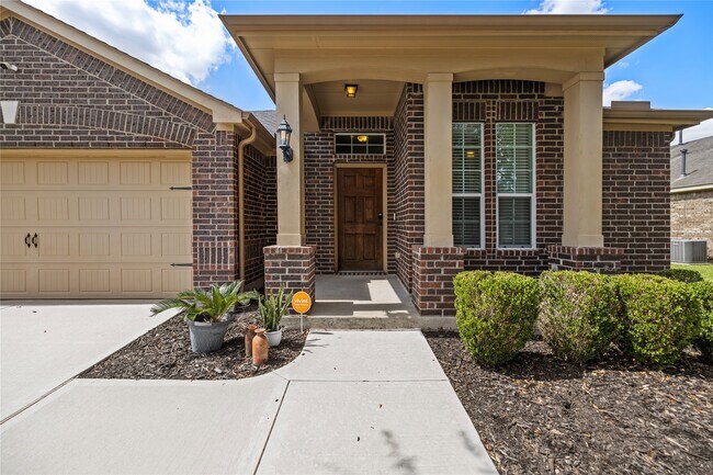Building Photo - 5311 Persimmon Pass