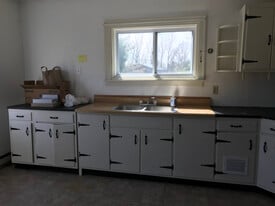 Building Photo - 3110 N Triphammer Rd