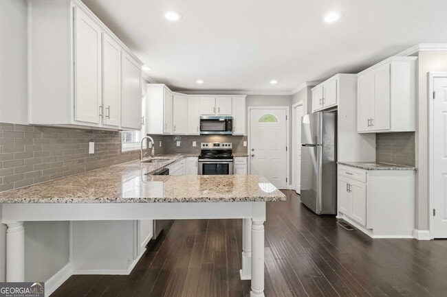 Building Photo - 1448 Rome Dr NW
