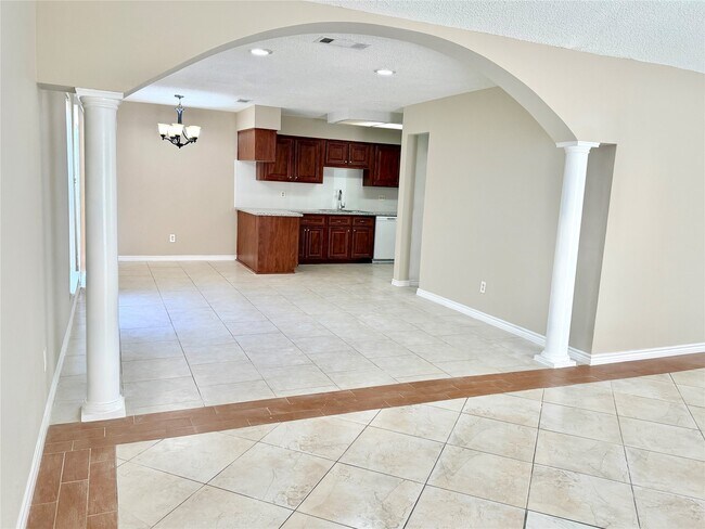 Building Photo - 4122 Baynard Dr