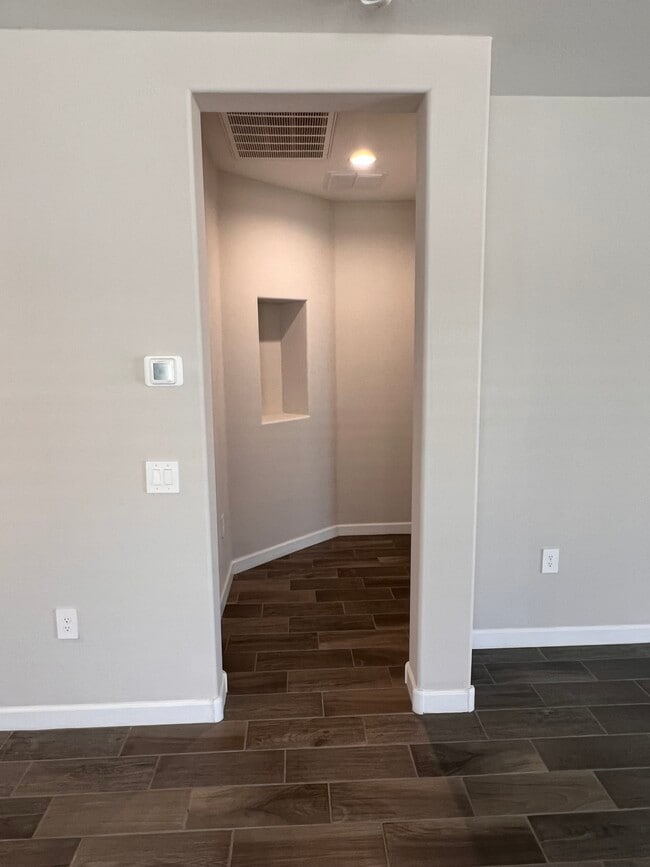 Primary bedroom entry hall - 37640 W San Sisto Ave