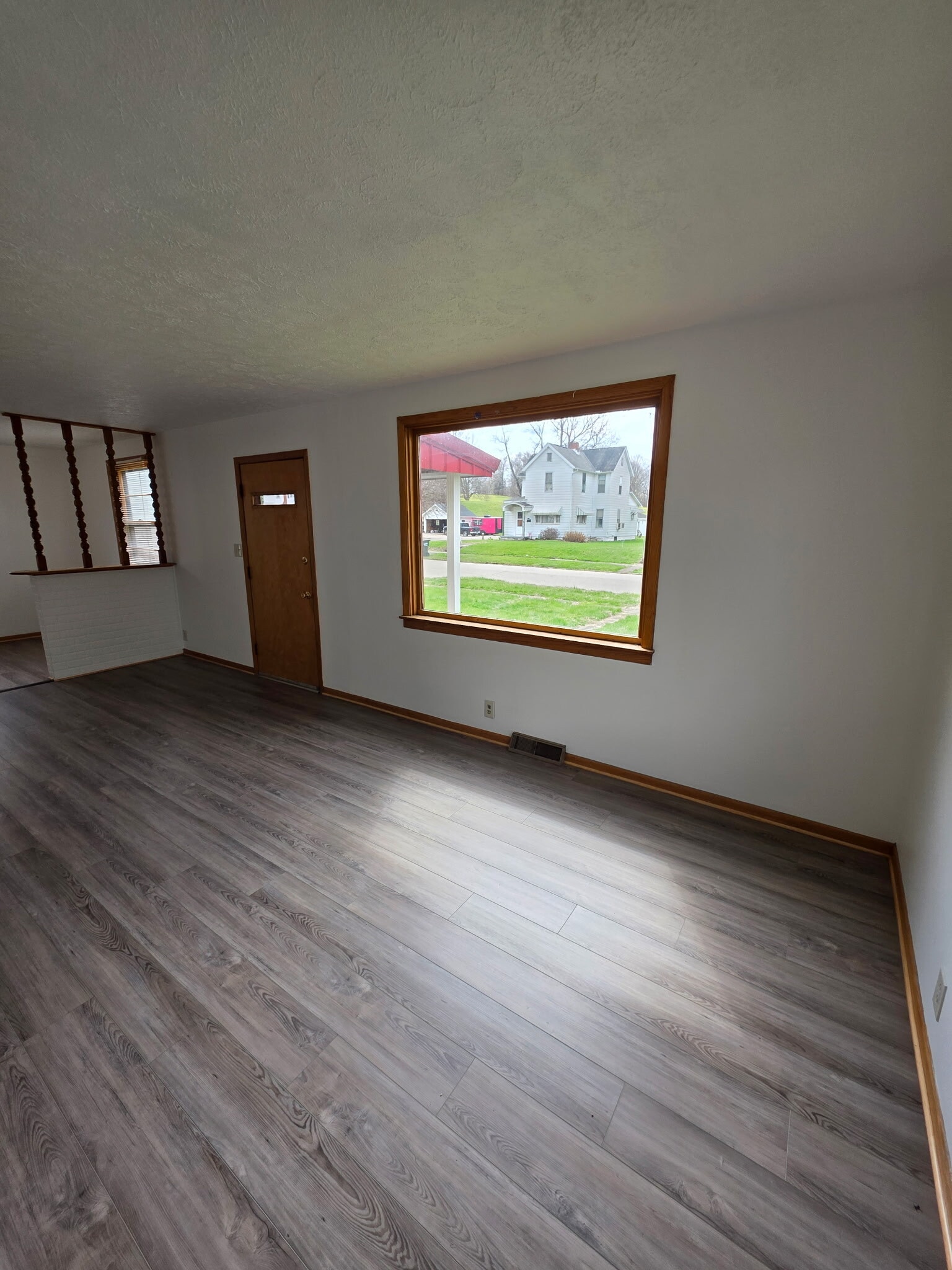 Building Photo - 1204 Kenilworth Ave