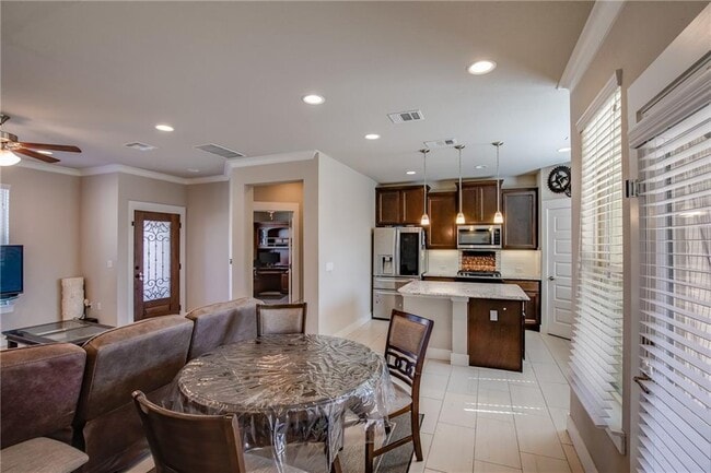 Building Photo - 9707 McKnight Lp