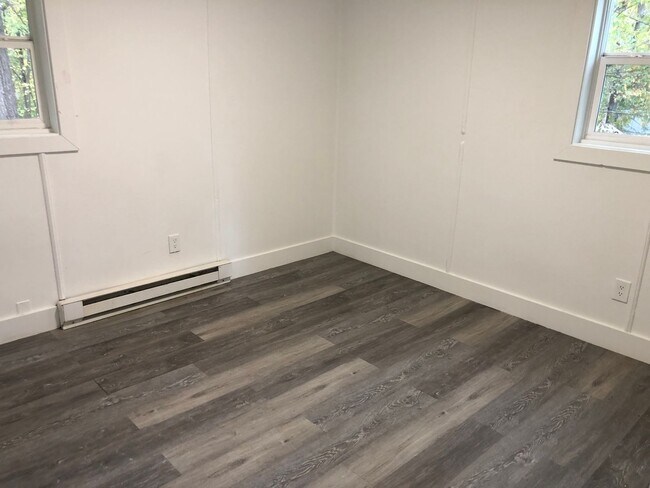 Building Photo - 1729-1731 Old Lynwood Circle