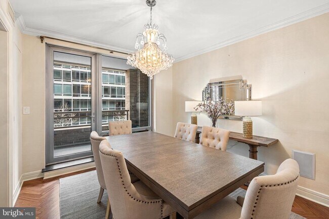 Building Photo - 1111 23rd St NW