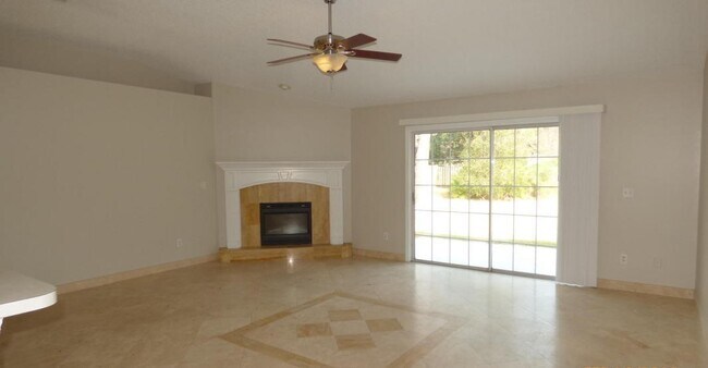 Building Photo - 1685 Aston Hall Ct