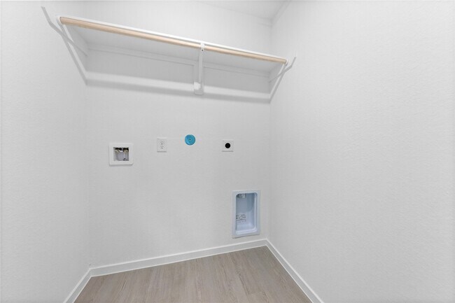 Building Photo - 5119 Red Drum Dr