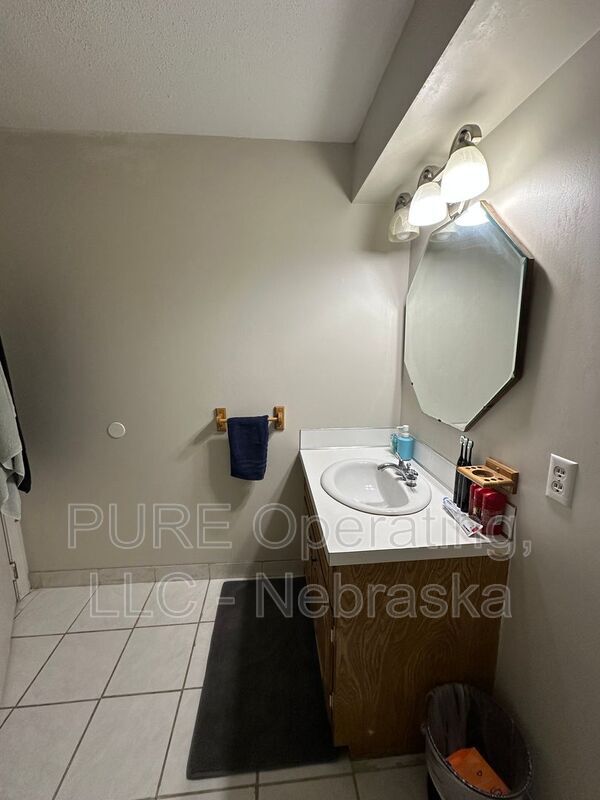 Building Photo - 12904 Marcy St