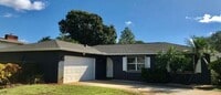 Building Photo - 2701 Watkins Dr