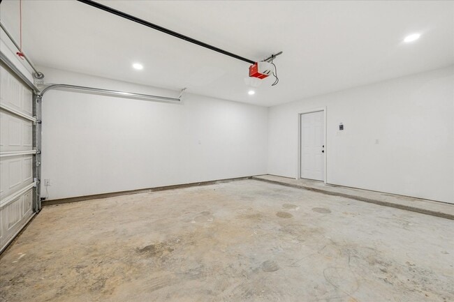 Building Photo - 9913 Porto Rico Rd