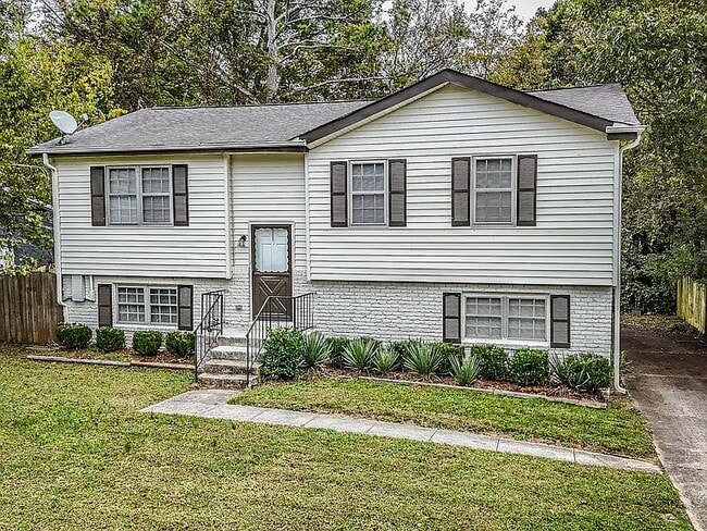 Primary Photo - 3218 Uvalde Ln NW