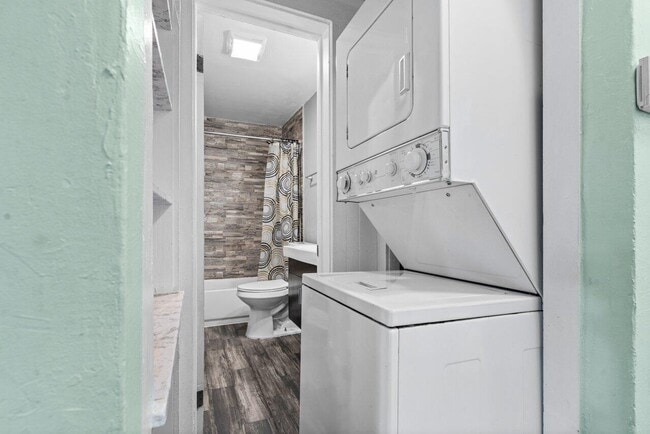 Building Photo - 410 Ocean Breeze