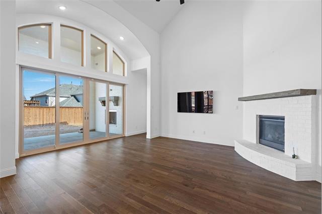 Building Photo - 14220 Greenside Dr