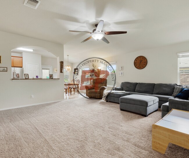 Building Photo - 503 Coby Dr