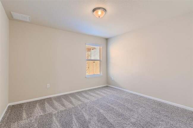 Building Photo - 5704 Montrelia Dr