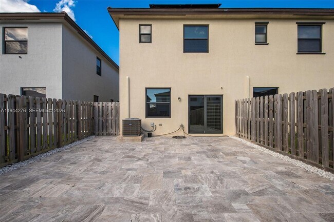 Building Photo - 24985 SW 107th Ct