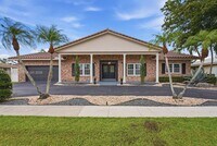 Building Photo - 16530 Lake Tree Dr