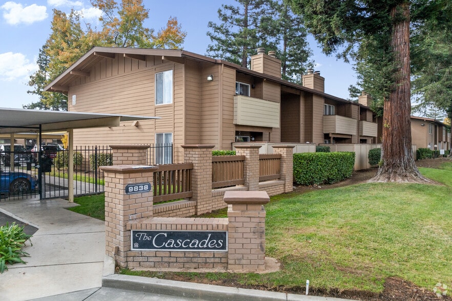 Primary Photo - THE CASCADES