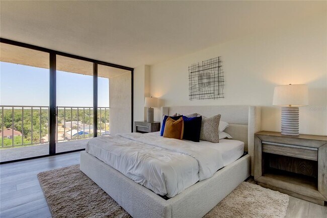 Building Photo - 500 N Osceola Ave