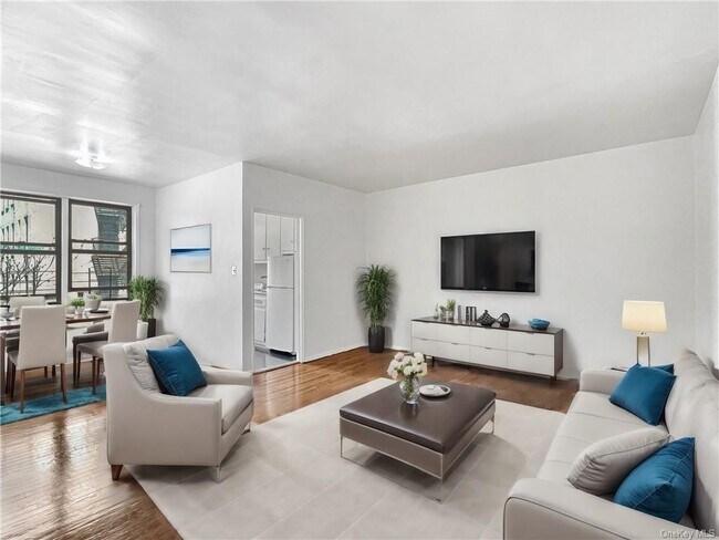 Primary Photo - 3130 Grand Concourse