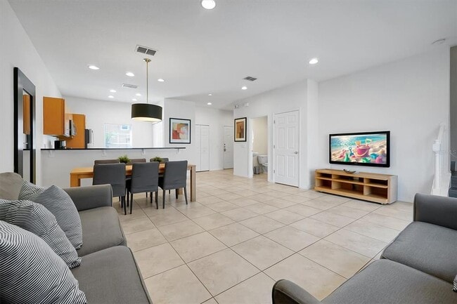 Building Photo - 3011 Red Ginger Rd