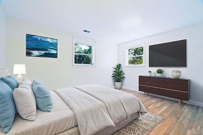 Building Photo - Peaceful Living in West Ashley!