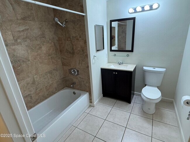 Building Photo - 1790 Rocky Wood Cir