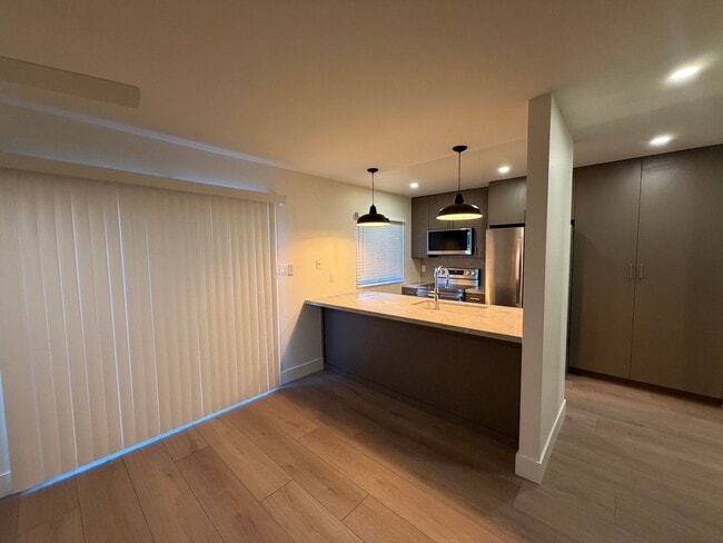 Building Photo - 435 Pine Meadows Dr