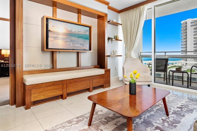 Building Photo - 6801 Collins Ave