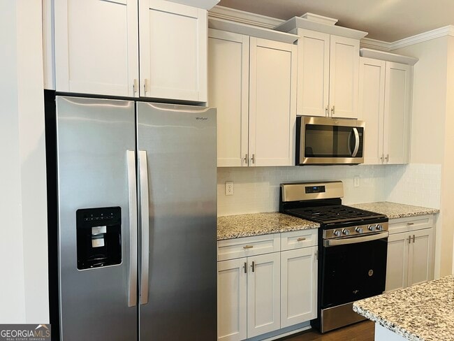 Building Photo - 6005 Arbor Knoll Pl