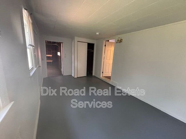 Building Photo - 1317 Bernice Ave