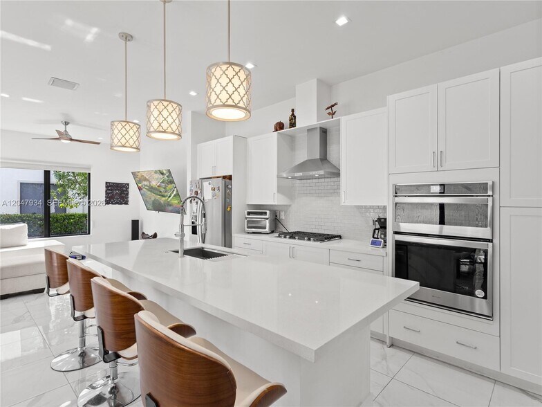 Building Photo - 4388 NW 81st Ave