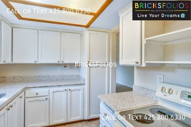 Building Photo - 820 Cady Rd