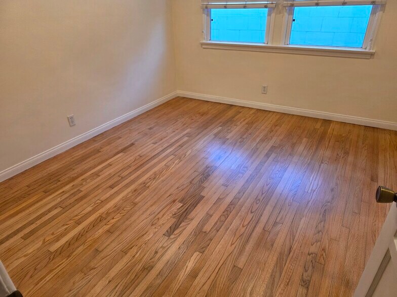 Building Photo - 707 Copeland Ct