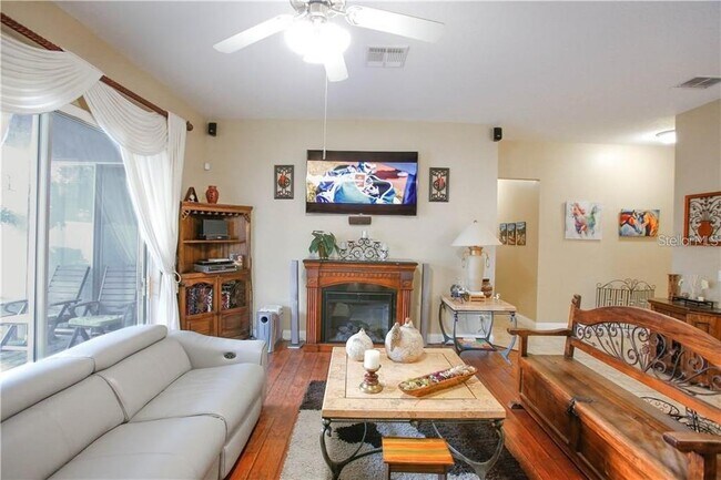 Building Photo - 14705 Cableshire Way