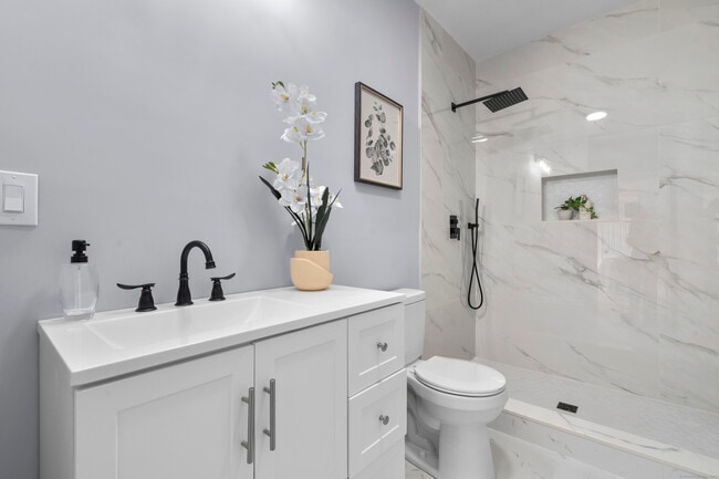 Building Photo - 7 Devotion Rd