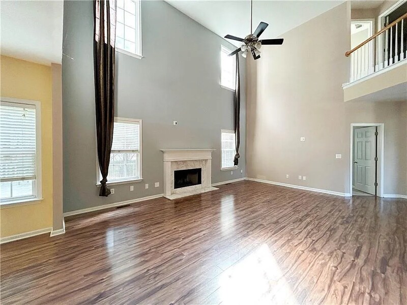 Building Photo - 3733 Roxtree Trace Dr NE