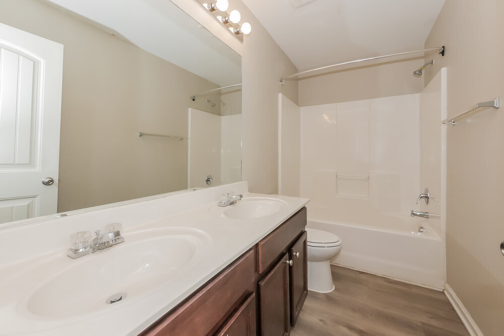 Building Photo - 1817 Crandon Ct