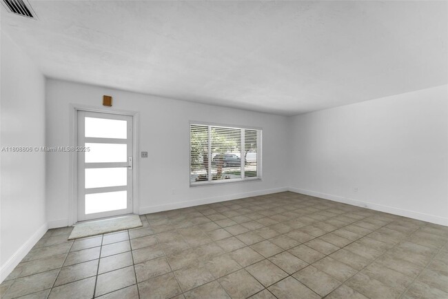 Building Photo - 12520 SW 106th St