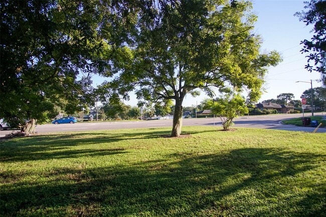 Building Photo - 508 S 8th St