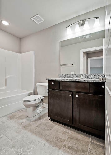 Building Photo - BEAUTIFUL BENTONVILLE HOME - LARGE FENCED IN YARD - BONUS ROOM UPSTAIRS