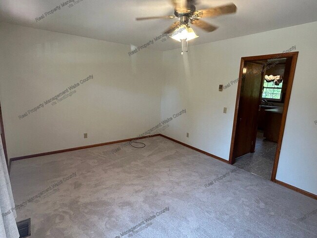 Building Photo - 7800 Penny Rd