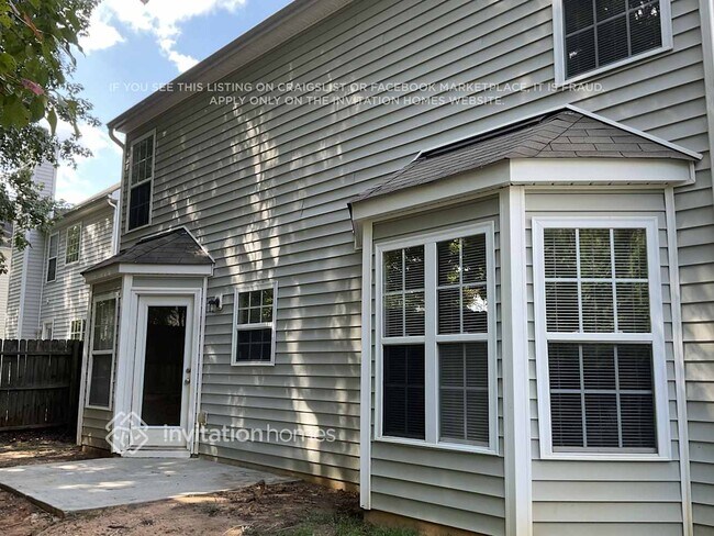 Building Photo - 3750 Burtons Barn St