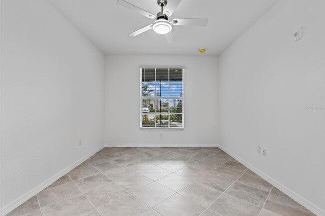 Building Photo - 12440 Wellen Golf St