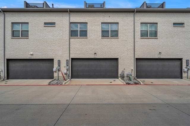 Building Photo - 611 Collier Dr