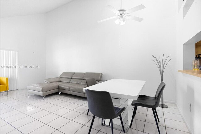 Building Photo - 12990 SW 88th Ln